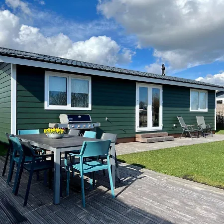New - The Surf Shack - On A Lake Near Amsterdam! Vinkeveen Exterior photo