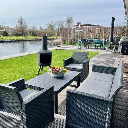 New - The Surf Shack - On A Lake Near Amsterdam! Vinkeveen Exterior photo